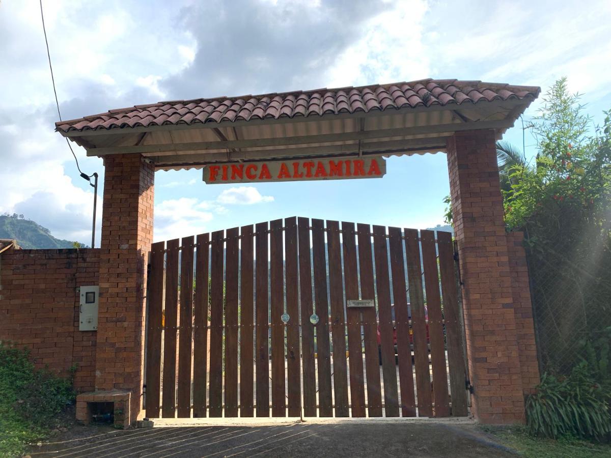 Finca Altamira لا فيغا المظهر الخارجي الصورة